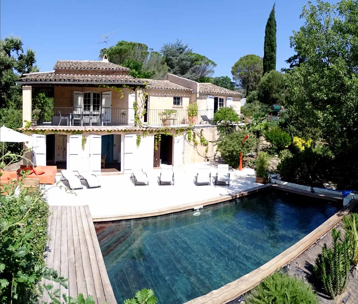 Location villa piscine St Raphael Var Valescure.