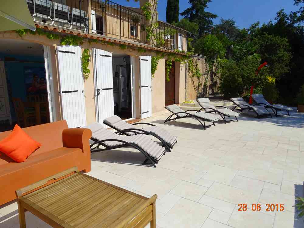 Location villa Saint Raphael climatise Var Valescure.