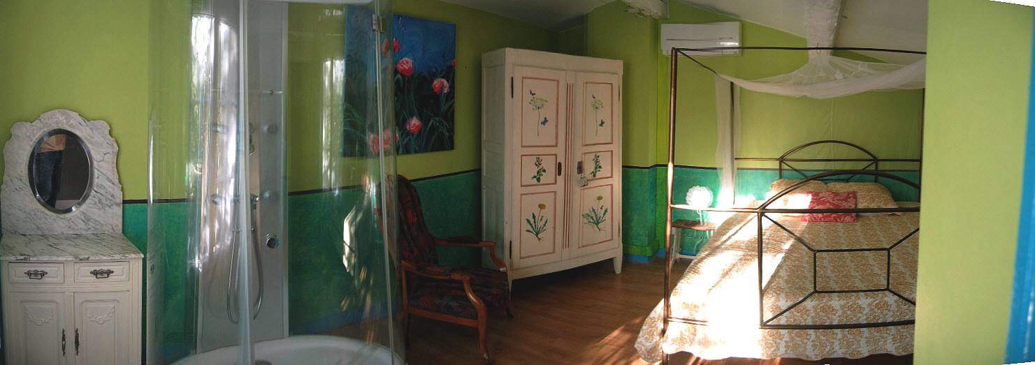 French Holiday home rental with pool St Raphael. 