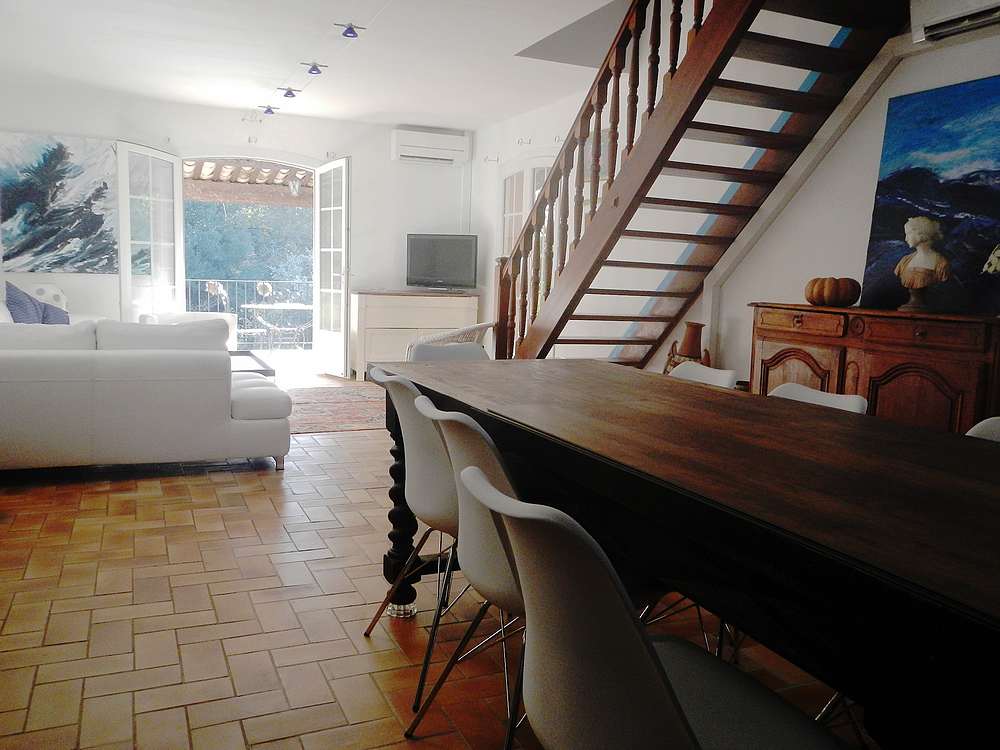 House, Garden and swimming pool rental Esterel French riviera.