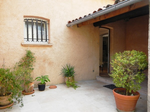 French House rental for 8 persons with pool Frjus Provence Esterel. 
